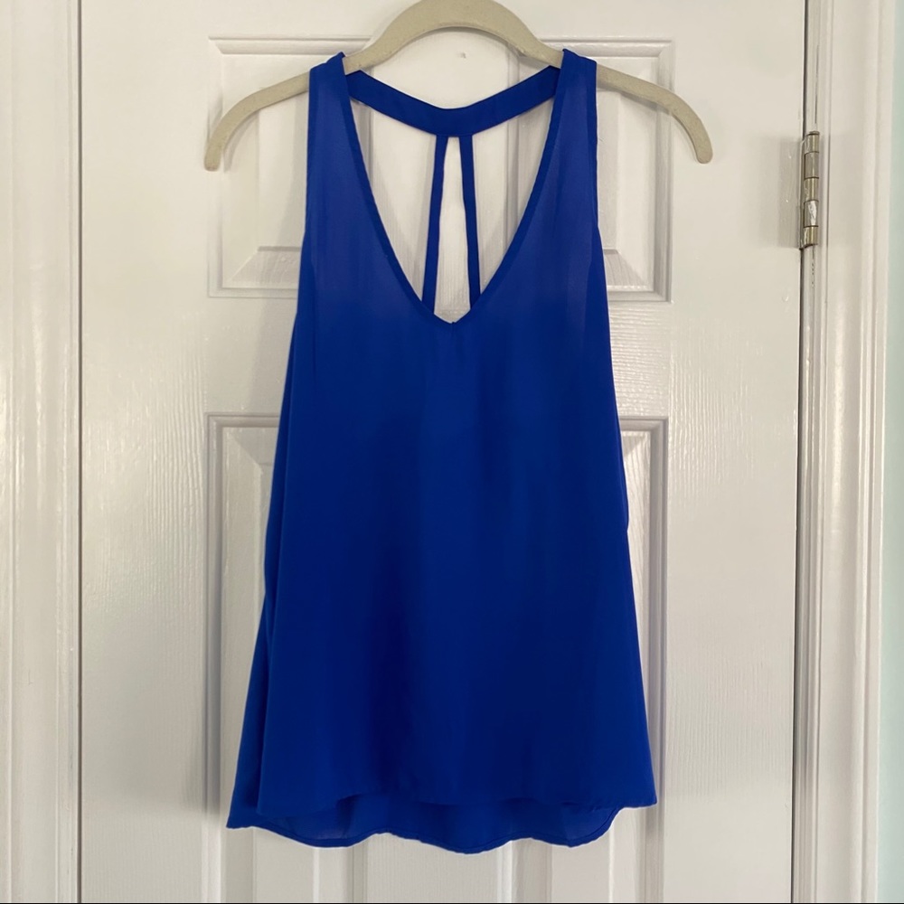 Sleeveless Blouse